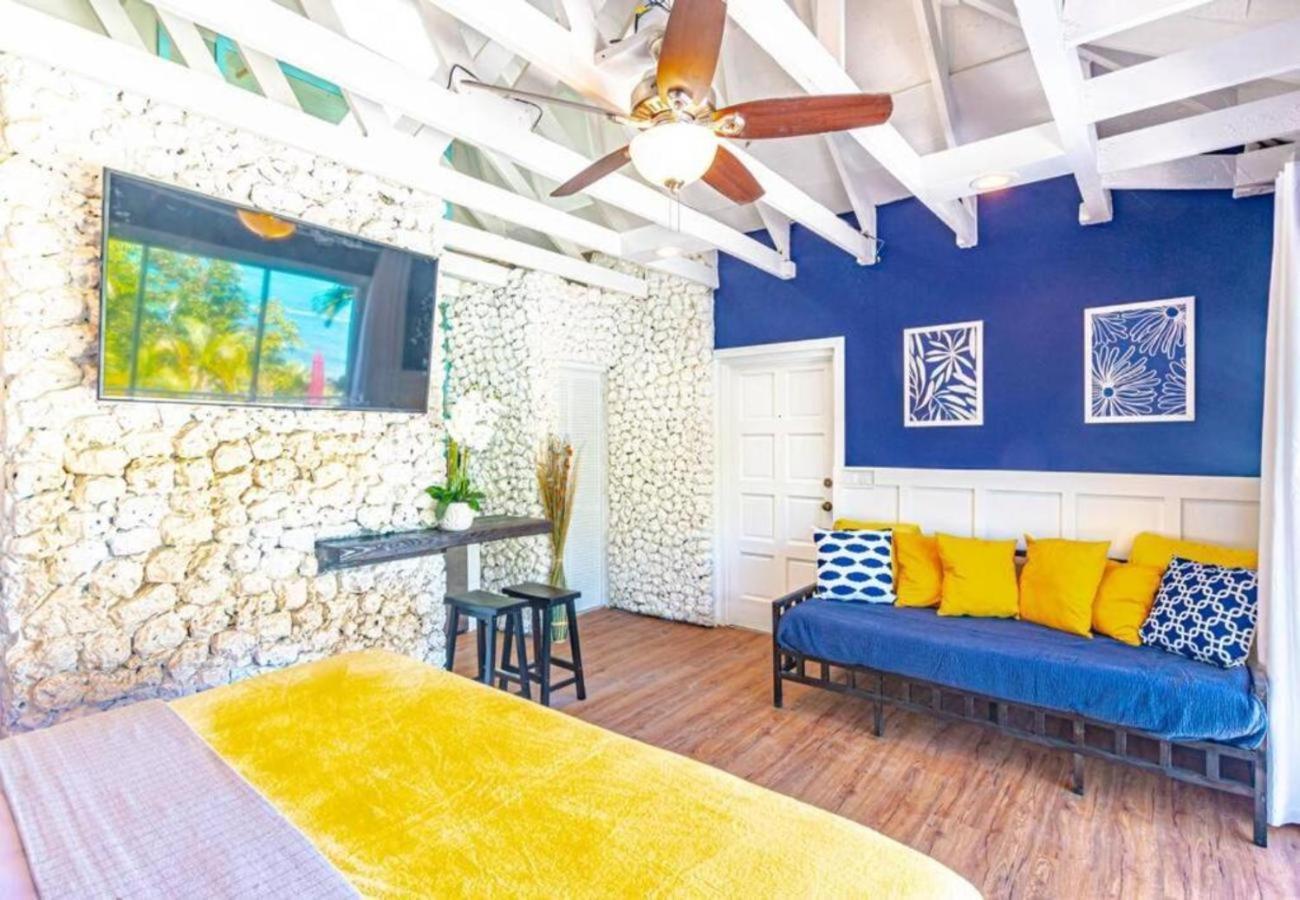 Pool Cottage At Viking Hill - Love Beach Nassau Exteriör bild